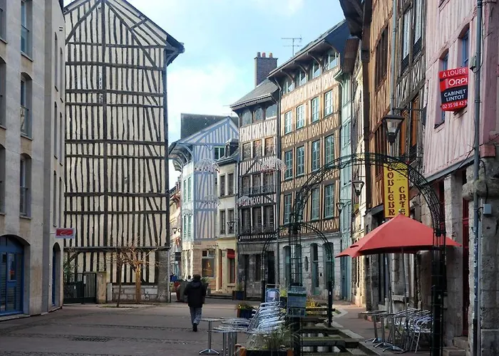 Loft Moderne Avec Garage Dans L'hyper Centre *